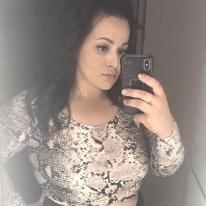 Meet your Posher, Destiny